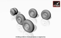 AR AW48026   1/48 Mikoyan MiG-31 wheels w/ weighted tires (attach3 17299)